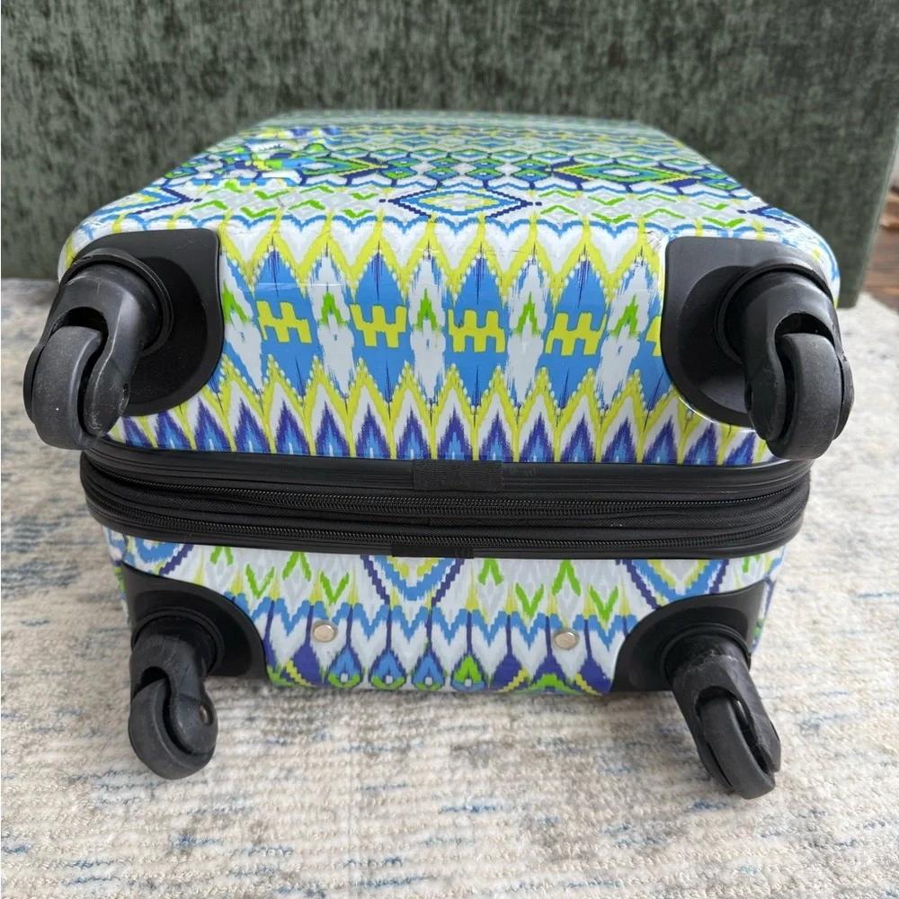 Roxy Geometric Blue and Green Suitcase Carry On Hardsided expandable Y2K Clean